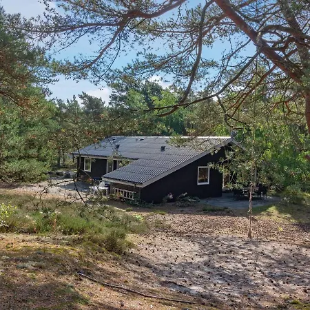 Holiday home Hildegerd - 500m From The Sea In Bornholm By Interhome *