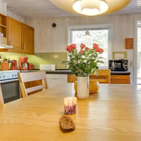 Hildegerd - 500m From The Sea In Bornholm By Interhome