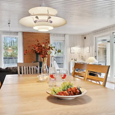Hildegerd - 500m From The Sea By Interhome *