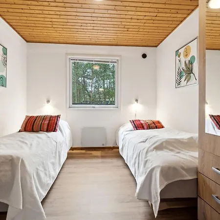 Hildegerd - 500m From The Sea By Interhome